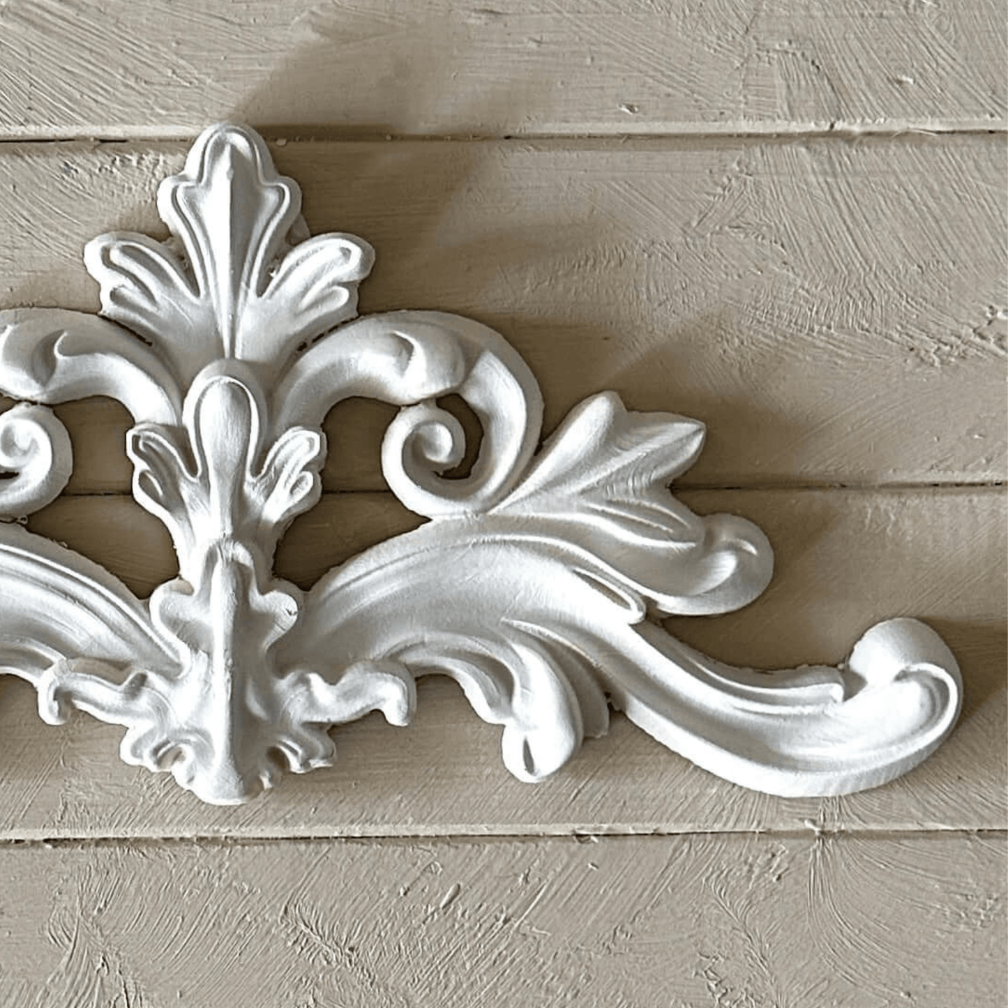 Pediment 022 - Resin Applique for Furniture & Crafts