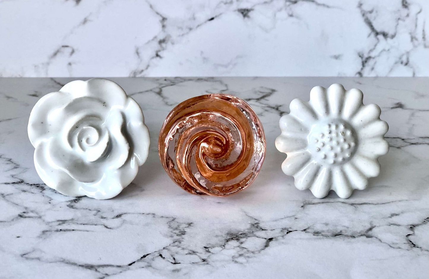 Daisy - White Ceramic Flower Knob
