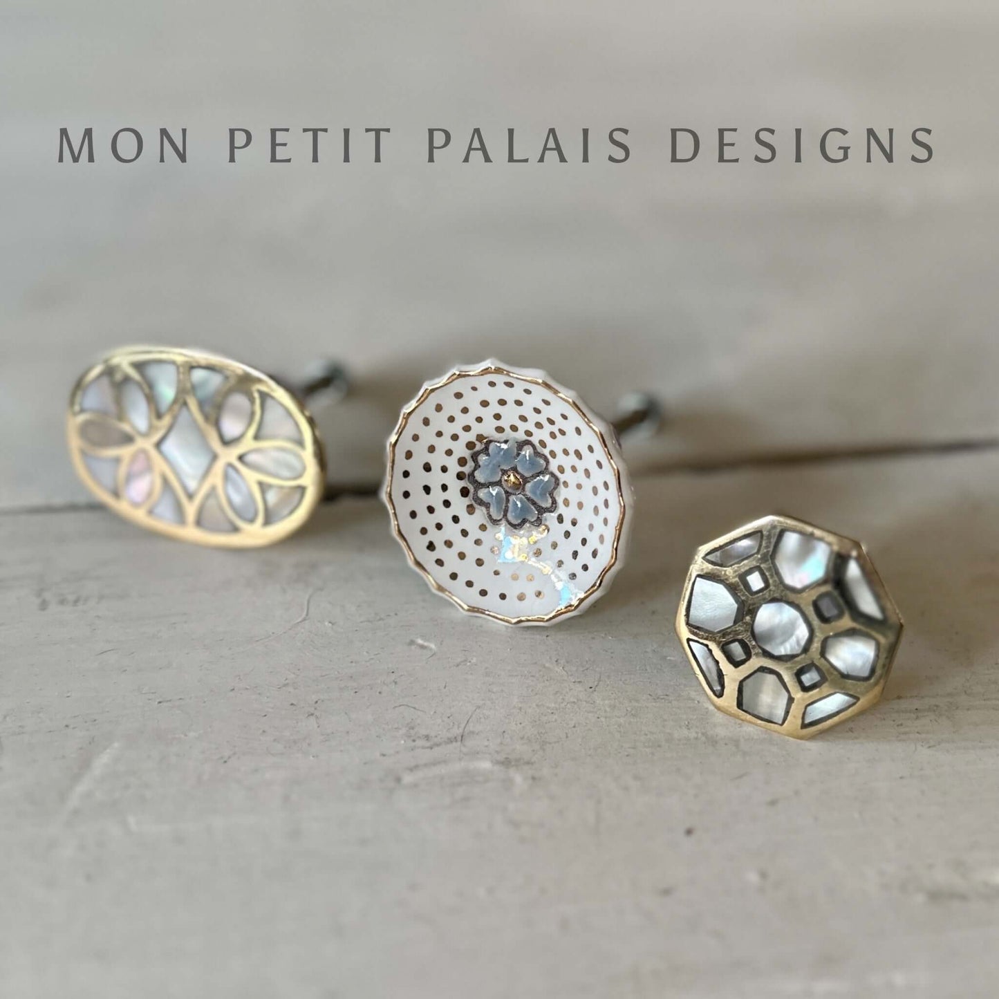Odette – Gold Hexogen Mother of Pearl Knob
