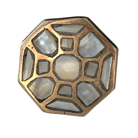 Odette – Gold Hexogen Mother of Pearl Knob