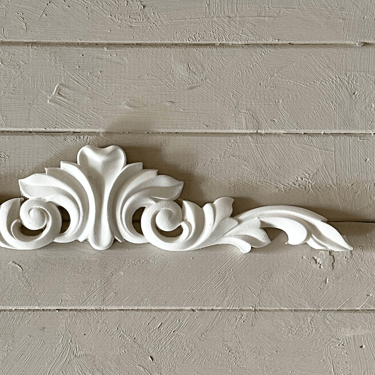 Pediment 007 - Resin Applique for Furniture & Crafts