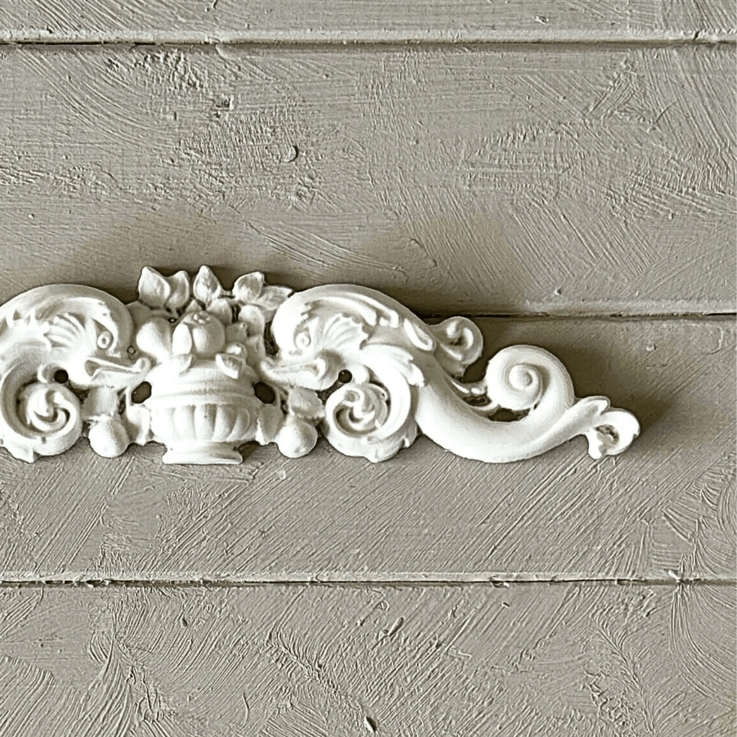 Pediment 011 - Resin Applique for Furniture & Crafts