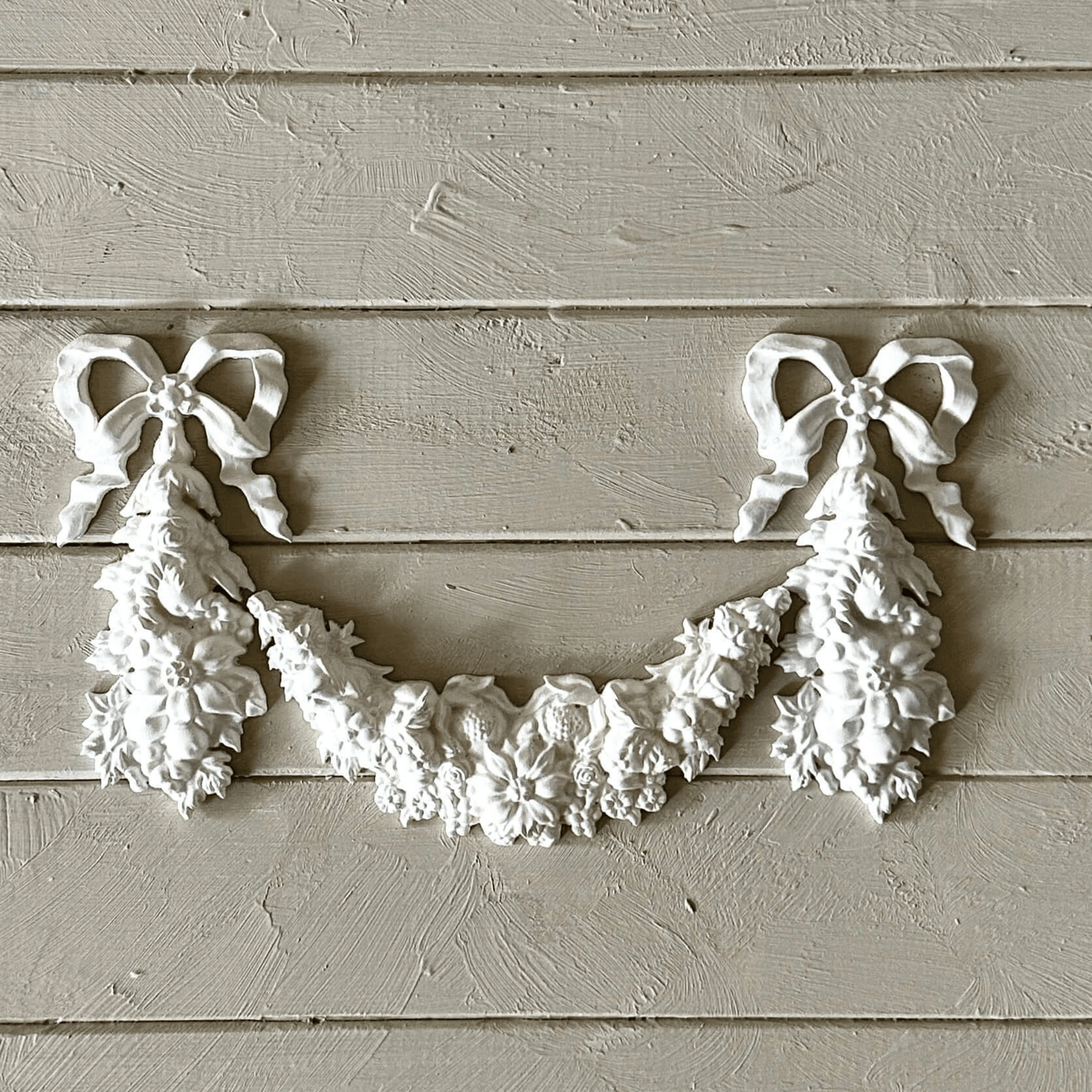 Drop 001 - Resin Applique for Furniture & Crafts featuring cascading floral design and bow detail.