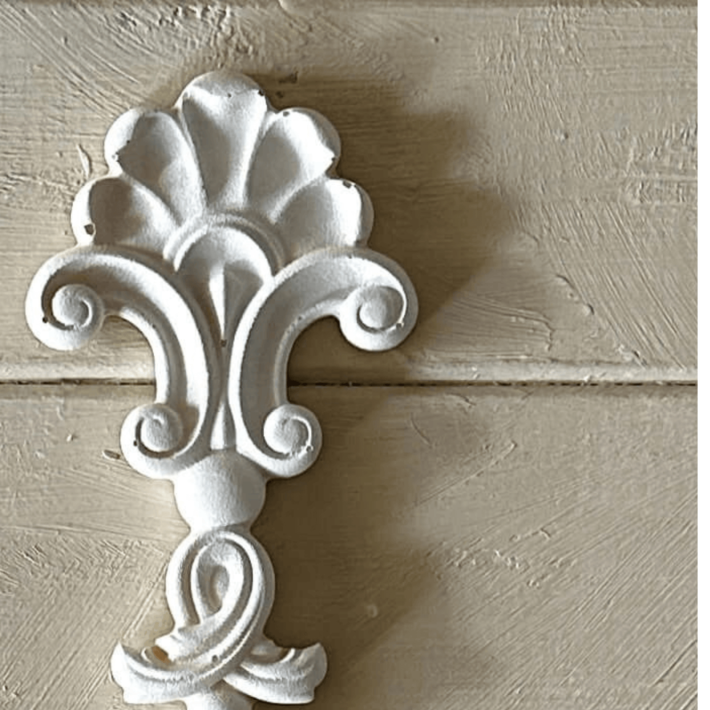 Drop 007 - Resin Applique for Furniture & Crafts
