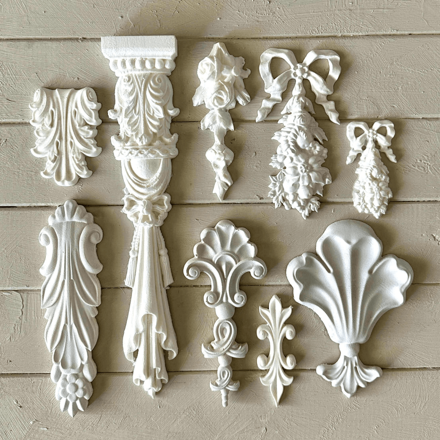 Drop 012 - Resin Applique for Furniture & Crafts