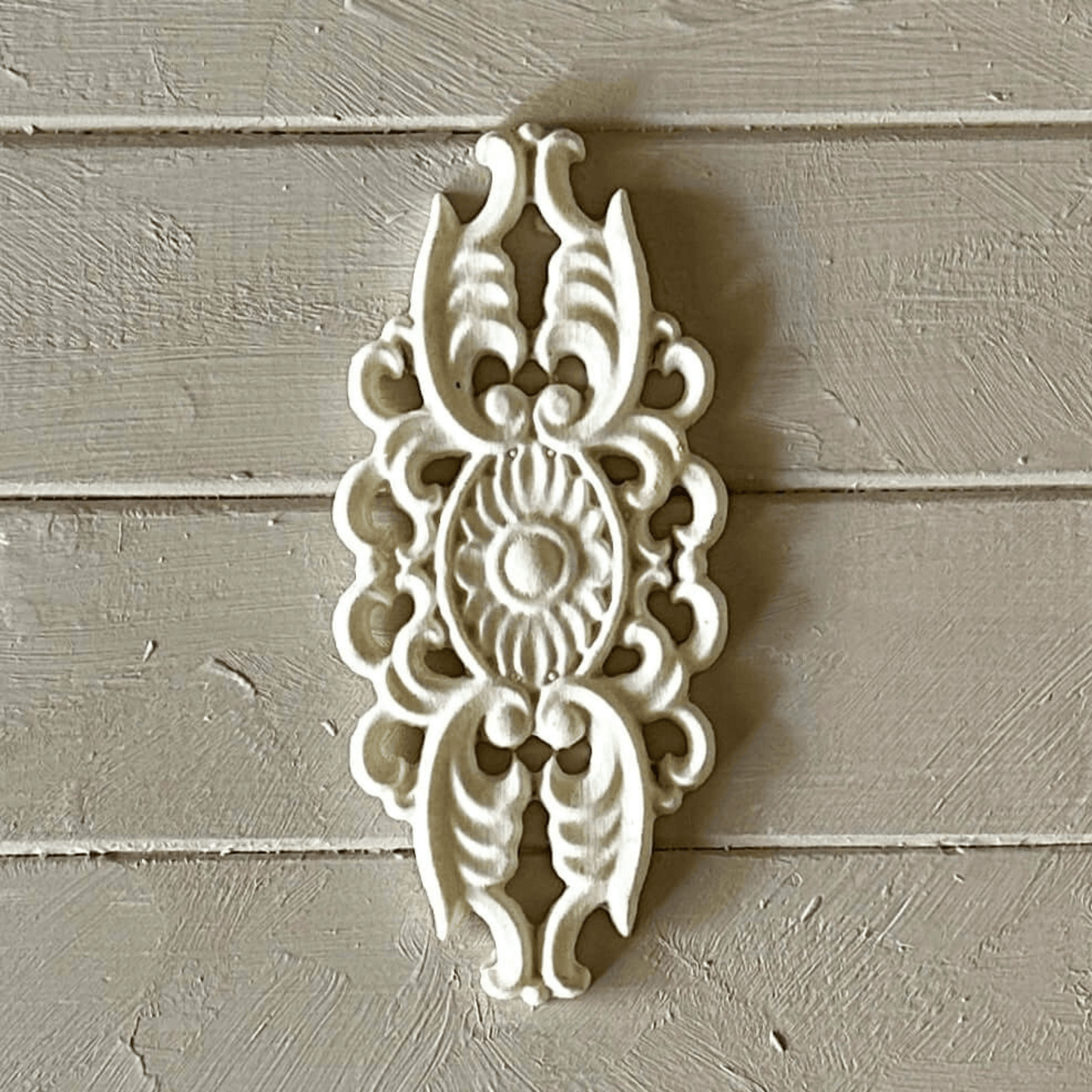 Plaque 008 - Resin Applique for Furniture & Crafts