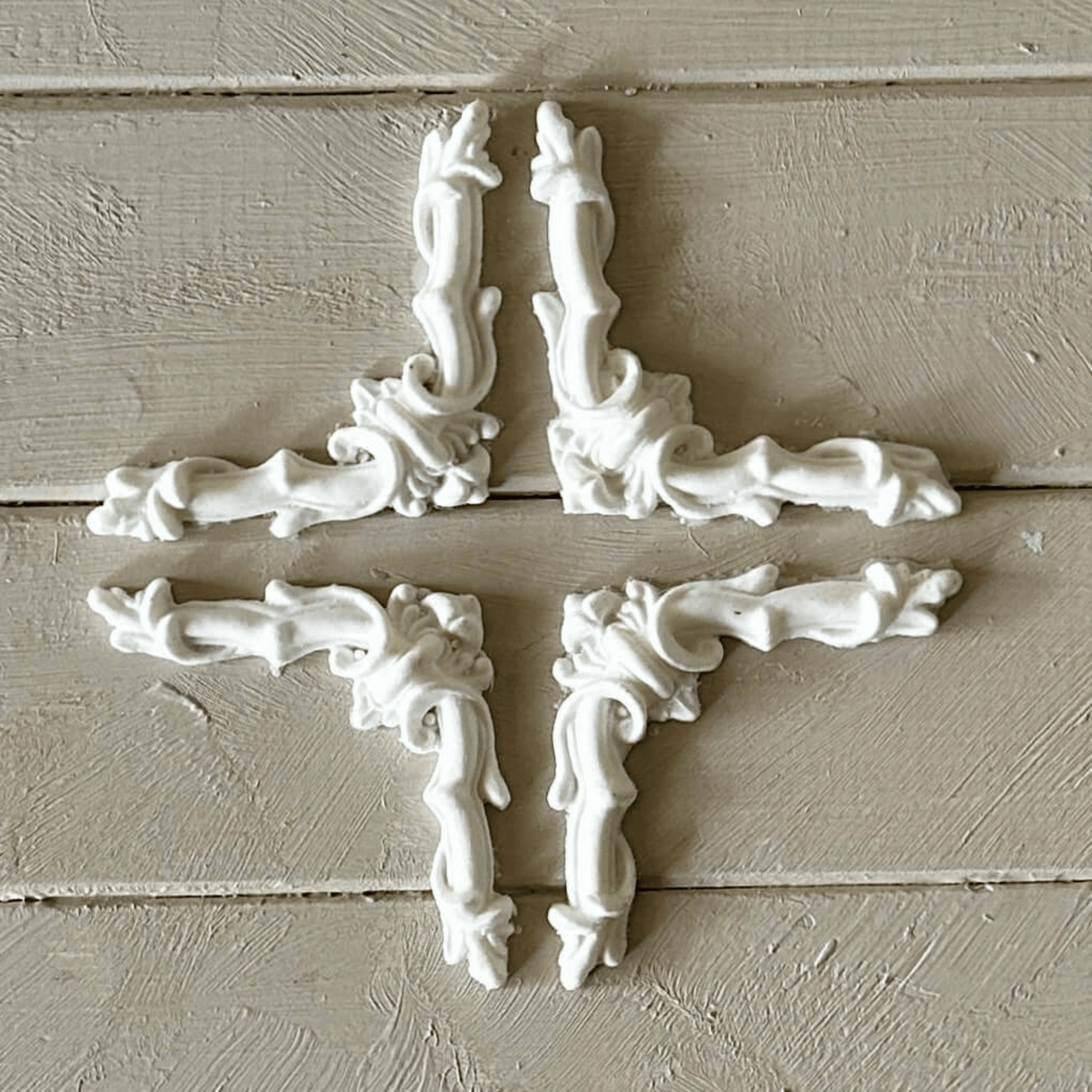 Corner 014 - Resin Applique for Furniture & Crafts