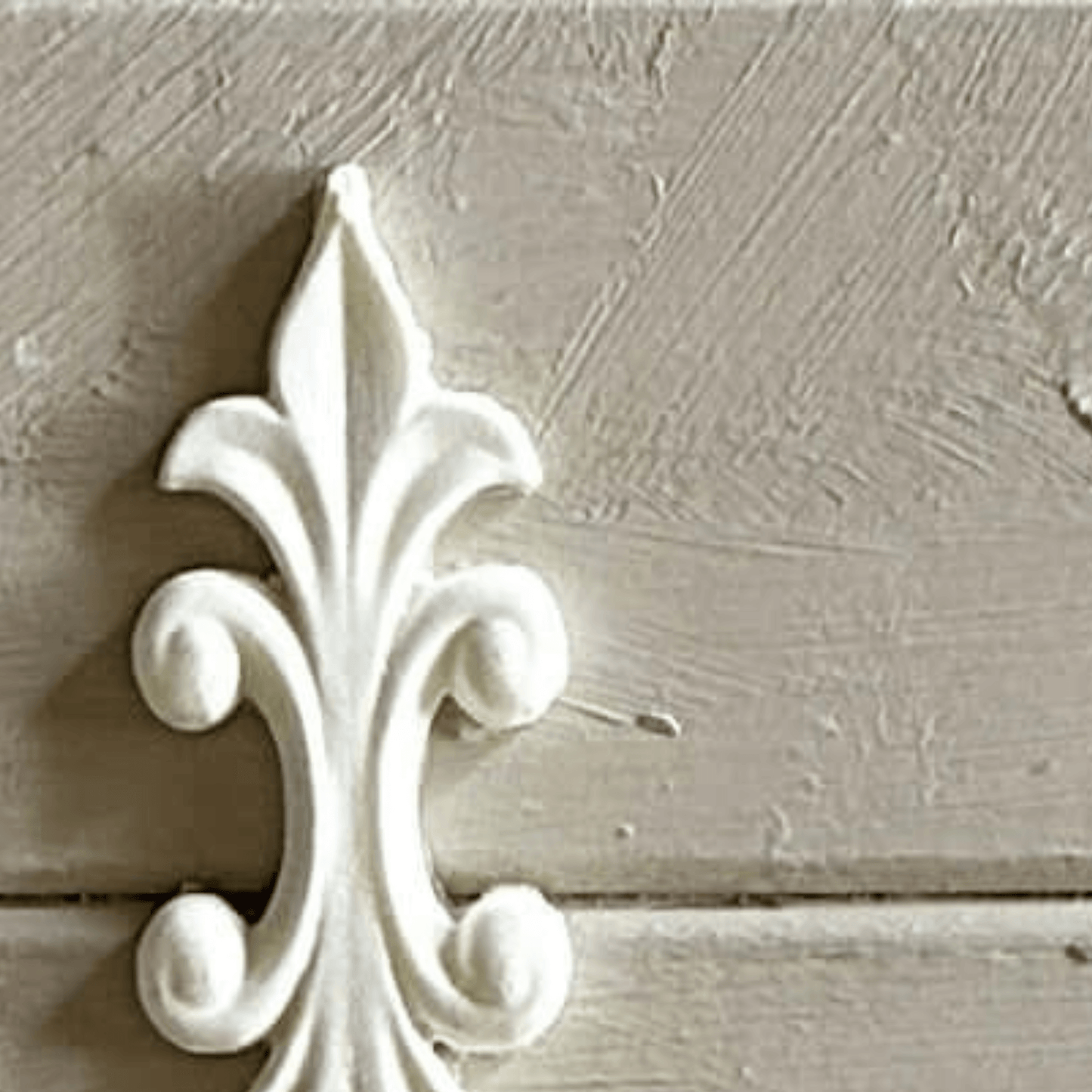 Drop 002 - Resin Applique for Furniture & Crafts