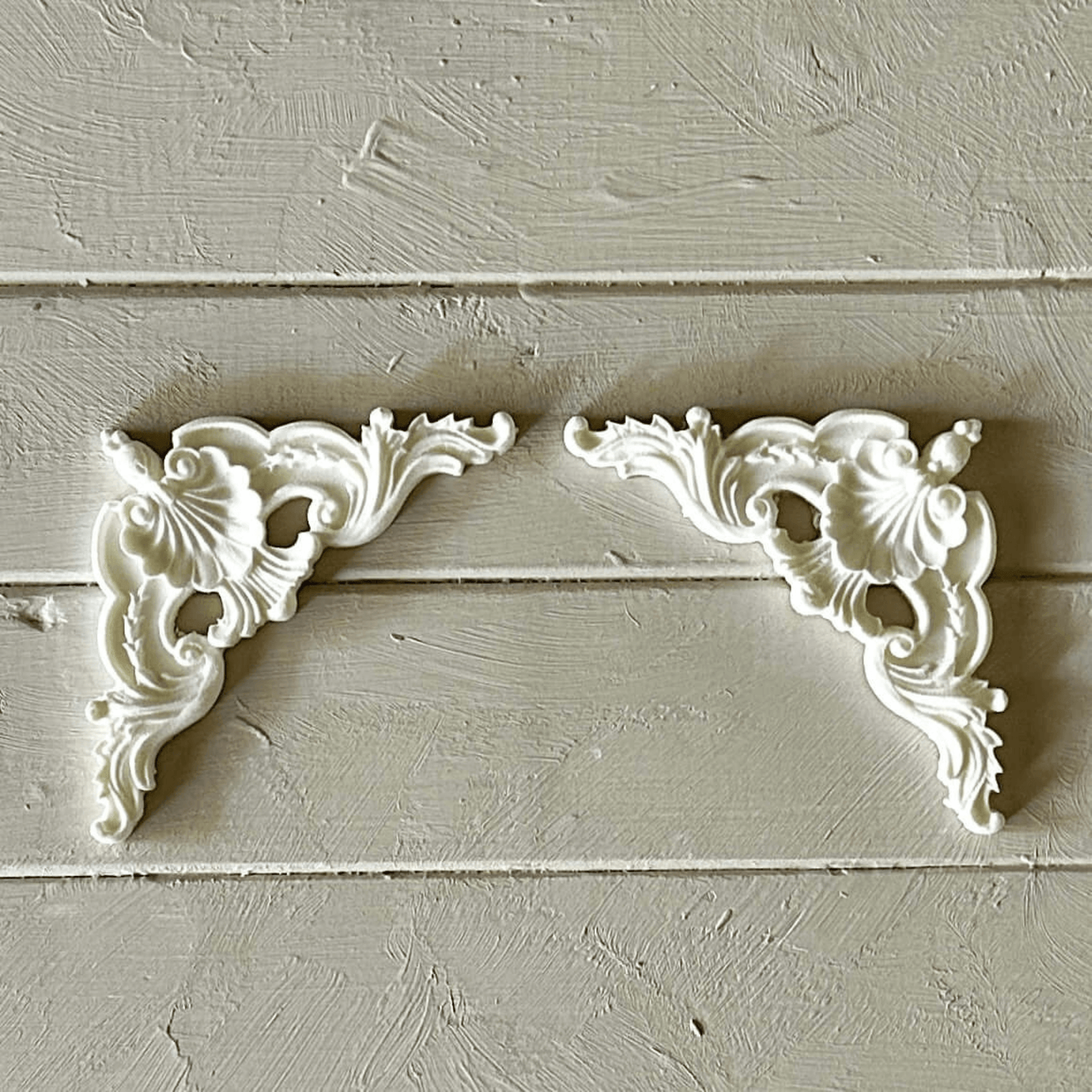 Corner 001 - Resin Applique for Furniture & Crafts