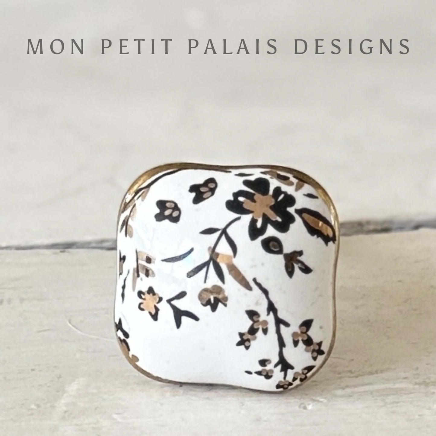 Hana - White, Black & Gold Ceramic Knob