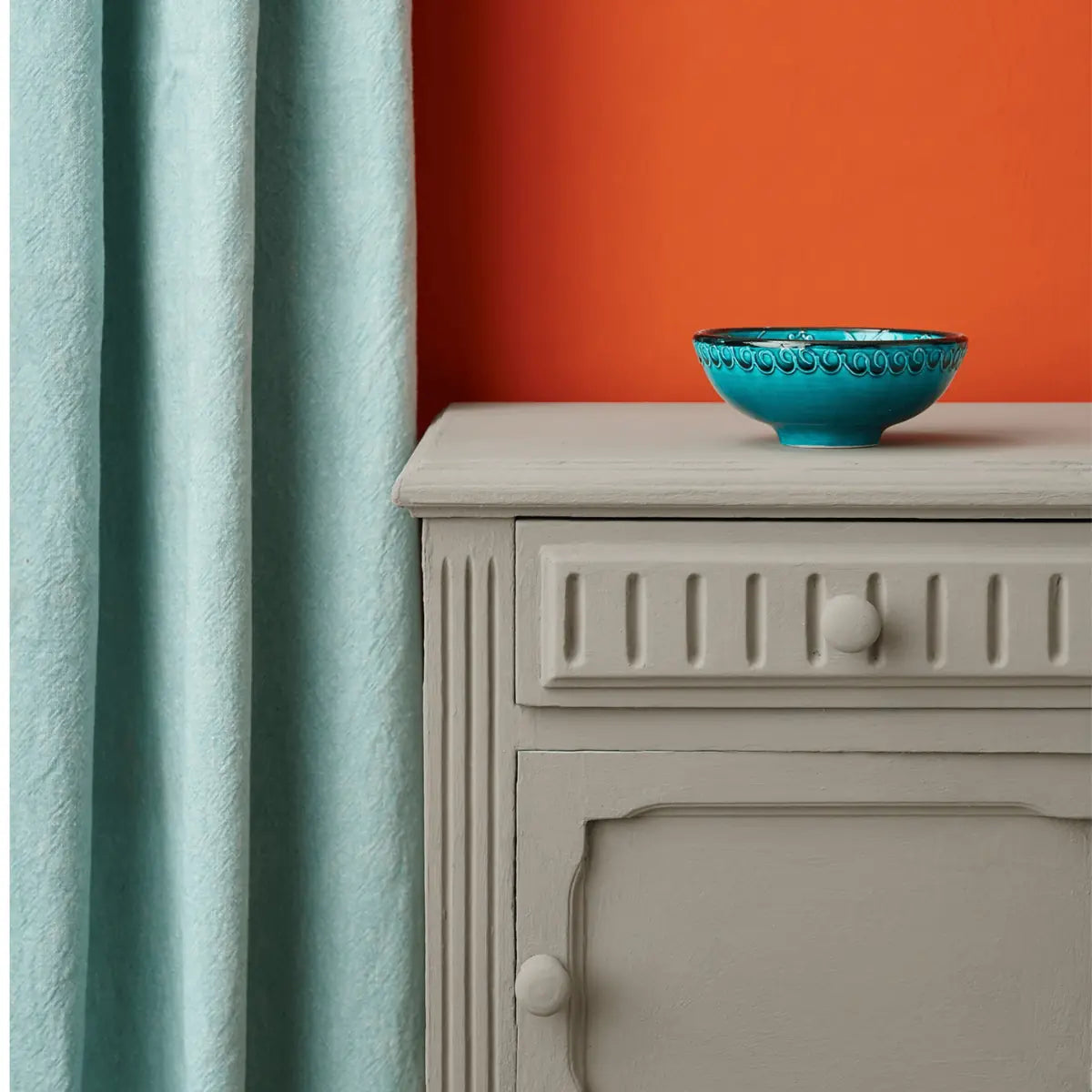 French Linen - Annie Sloan Chalk Paint®