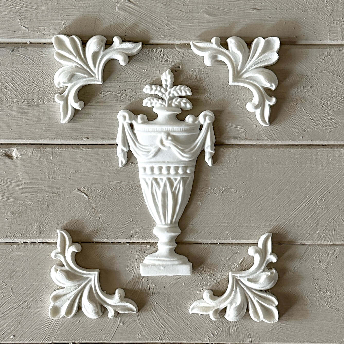 Plaque 002 - Resin Applique for Furniture & Crafts