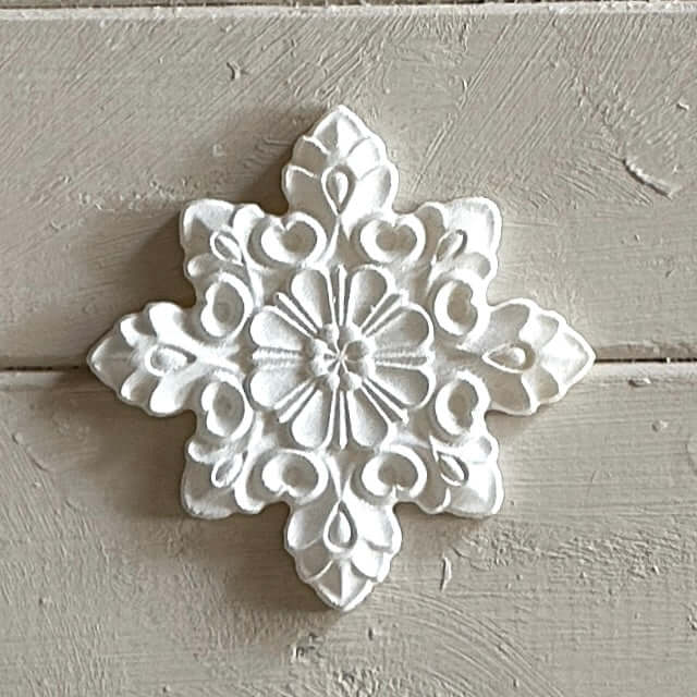 Plaque 013 - Resin Applique for Furniture & Crafts