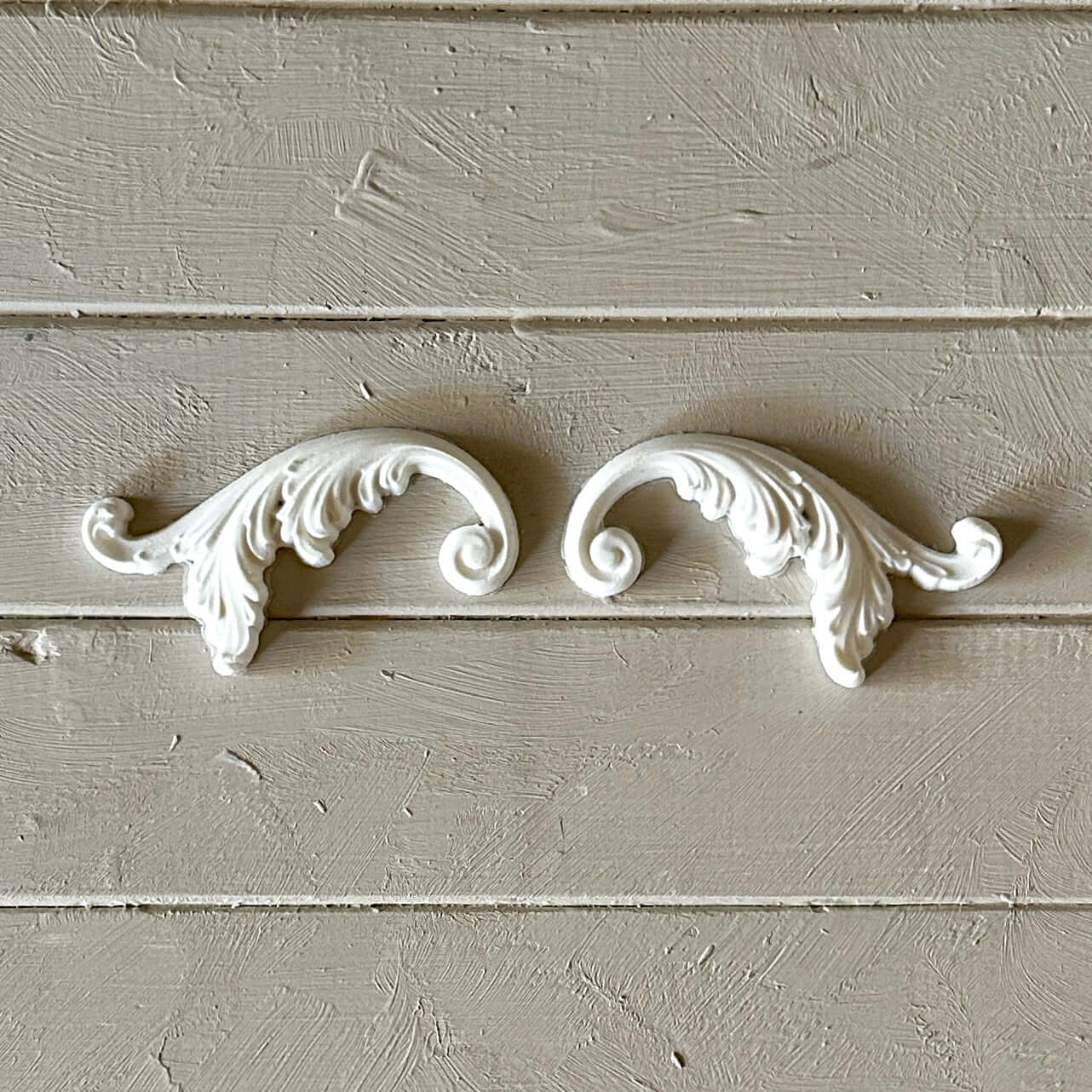 Scroll 003 - Resin Applique for Furniture & Crafts