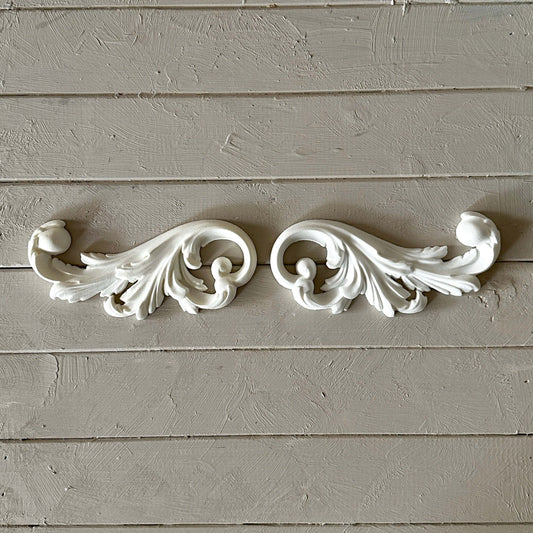 Scroll 010 - Resin Applique for Furniture & Crafts