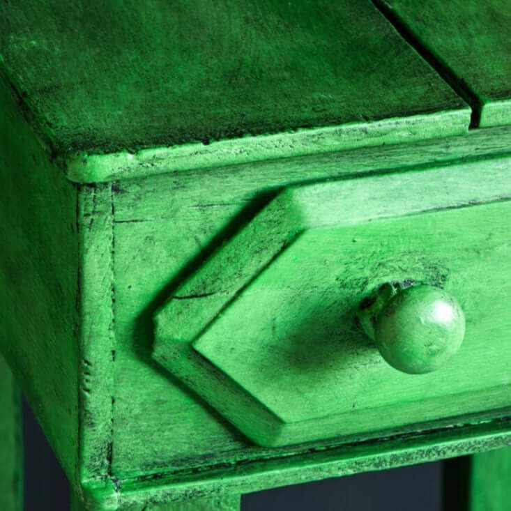 Annie Sloan Black Chalk Paint Wax used to create a bold green finish on a vintage drawer and furniture accent.