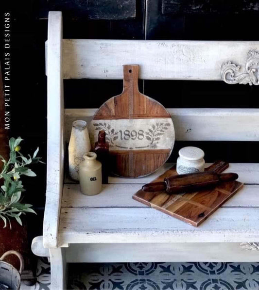Farmhouse Chopping Board (Round)